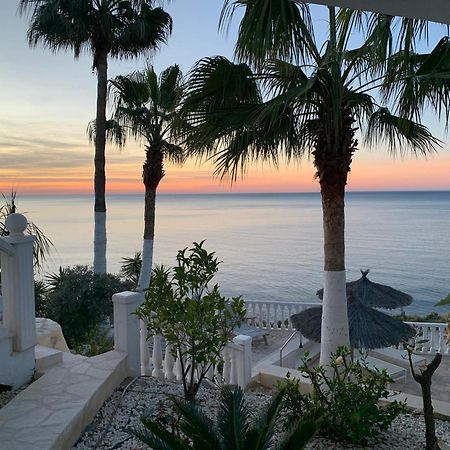 Frontline Villa, Five Star Deluxe El Campello Exterior photo